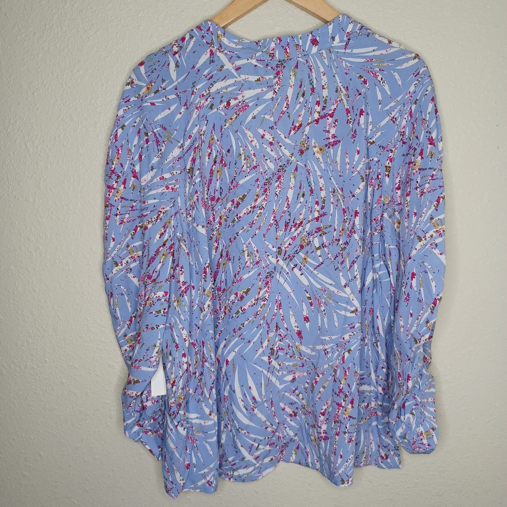 ELOQUII Elements Plus Size Zebra Print Ruched Sleeve Top Flower Detail - Picture 6 of 6